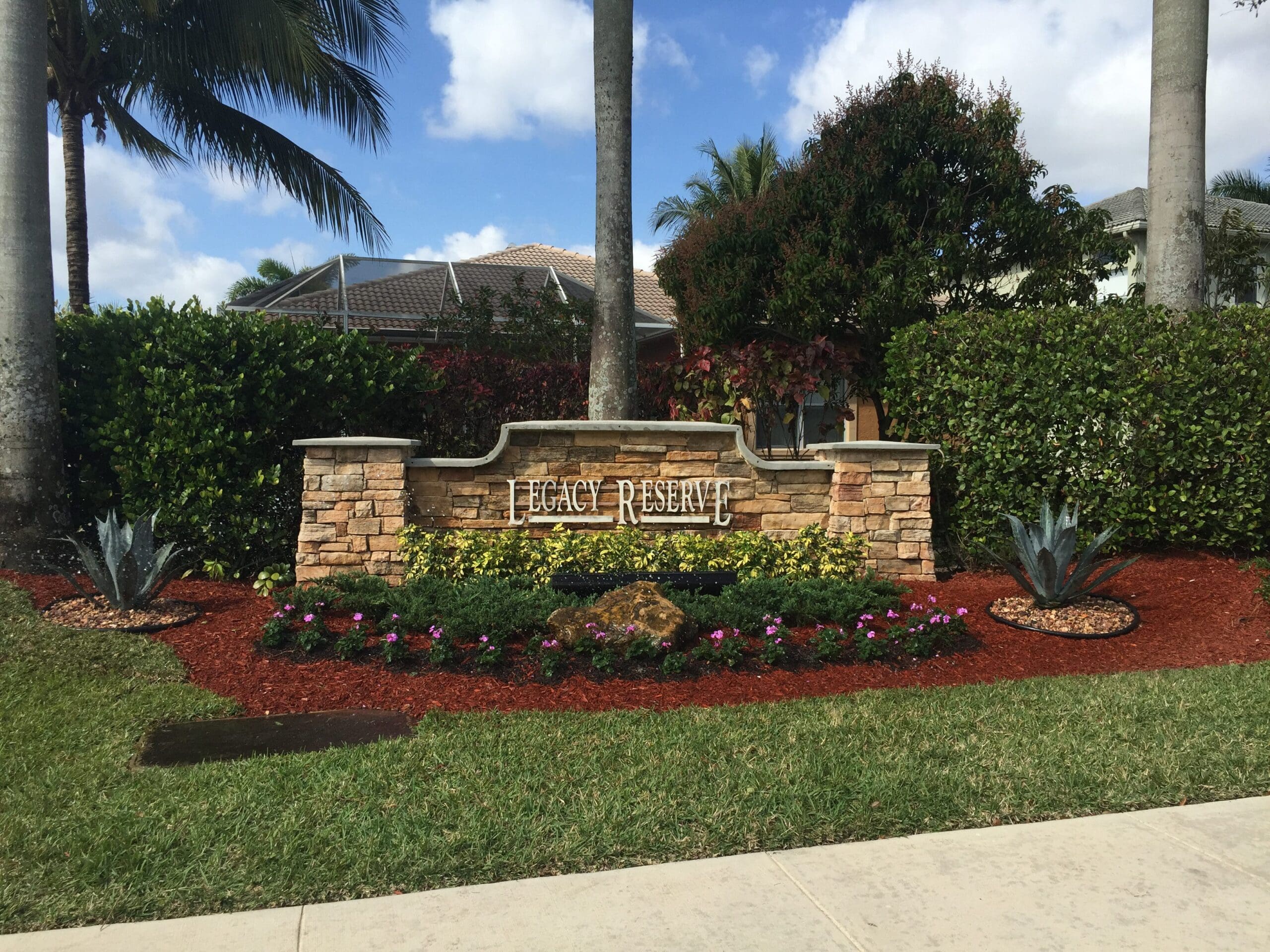 West Palm Beach, Florida Landscape Maintenance